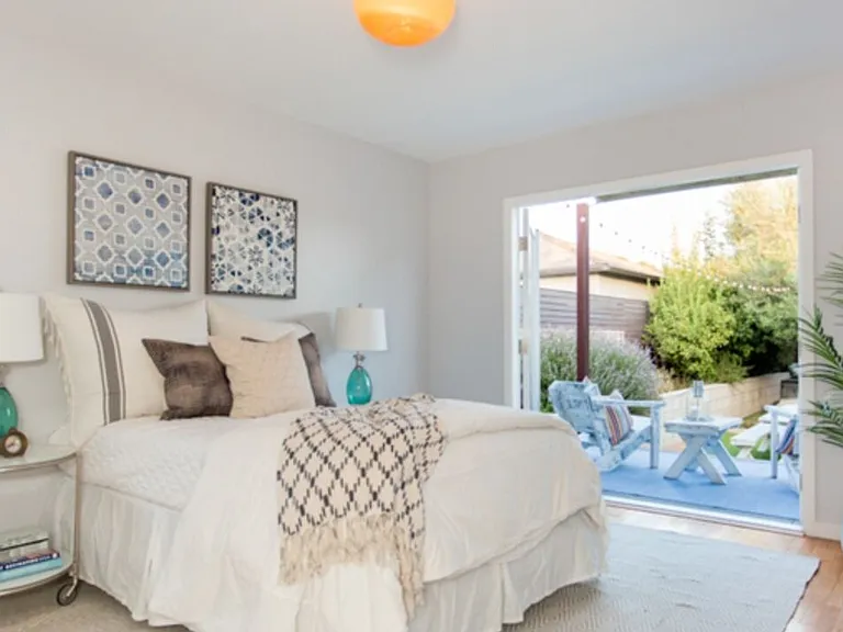1060 Nowita Pl — Photo 7