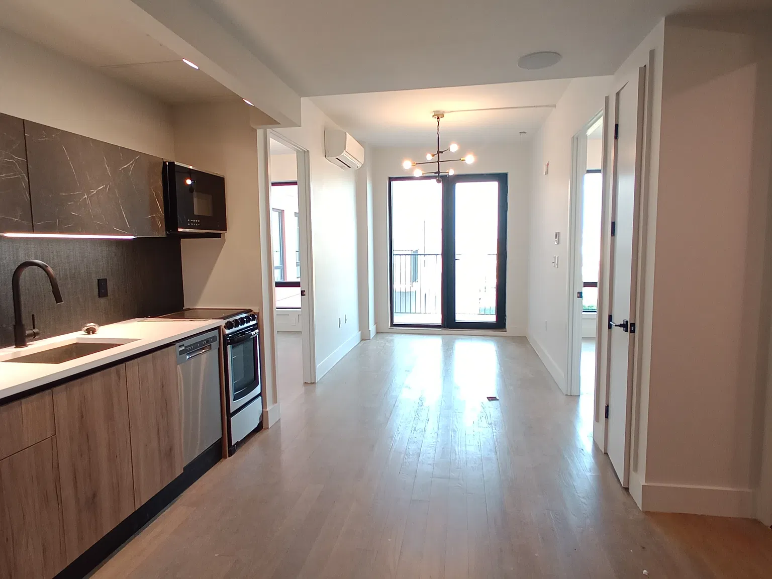 2708 Snyder Avenue — Photo 2