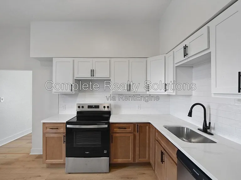 2928 Texas Ave #1F — Photo 5