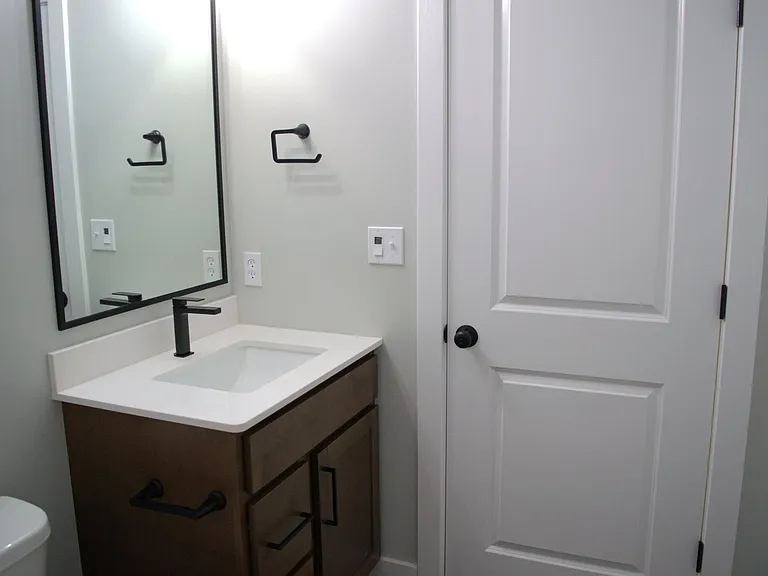 913 Spyglass Ct — Photo 10