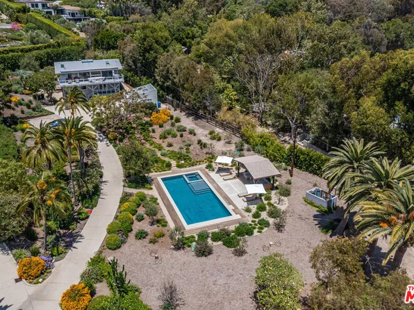 28873 Boniface Dr, Malibu, CA 90265