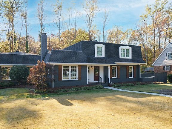4th image of 4930 Maplewood Dr