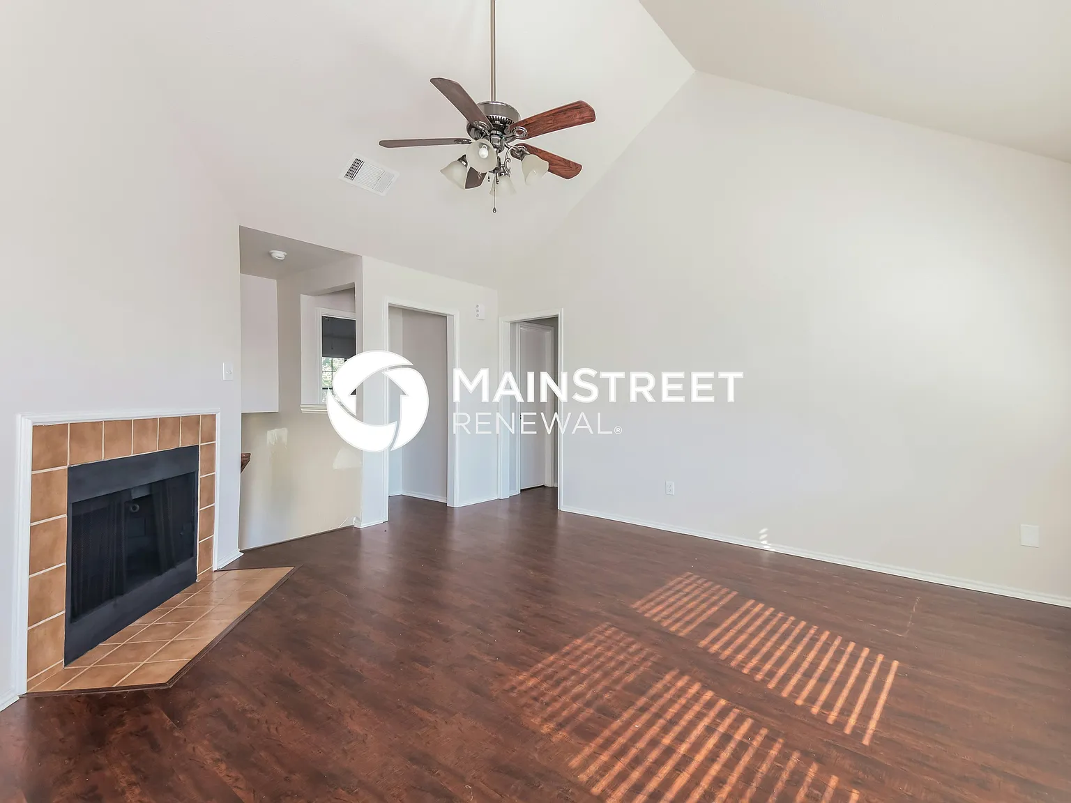 790 Noel Trl — Photo 3