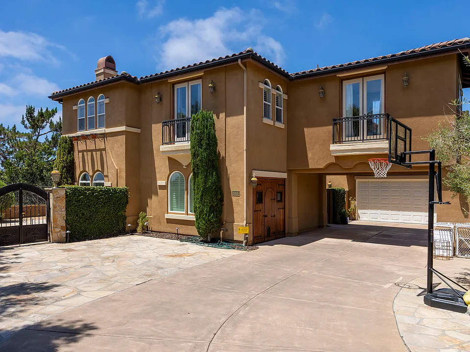 848 Jensen Ct