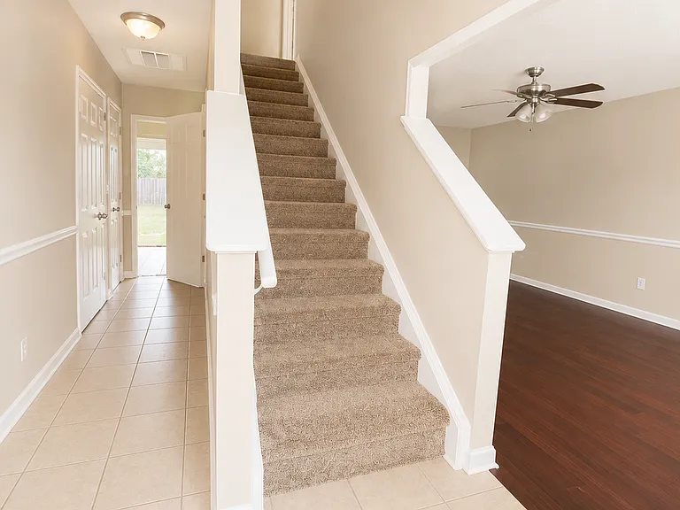 111 Elders Pond Dr — Photo 17
