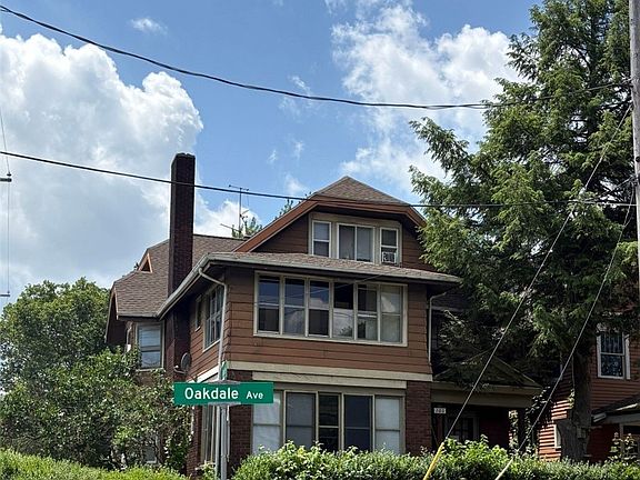 2nd image of 260 Oakdale Ave
