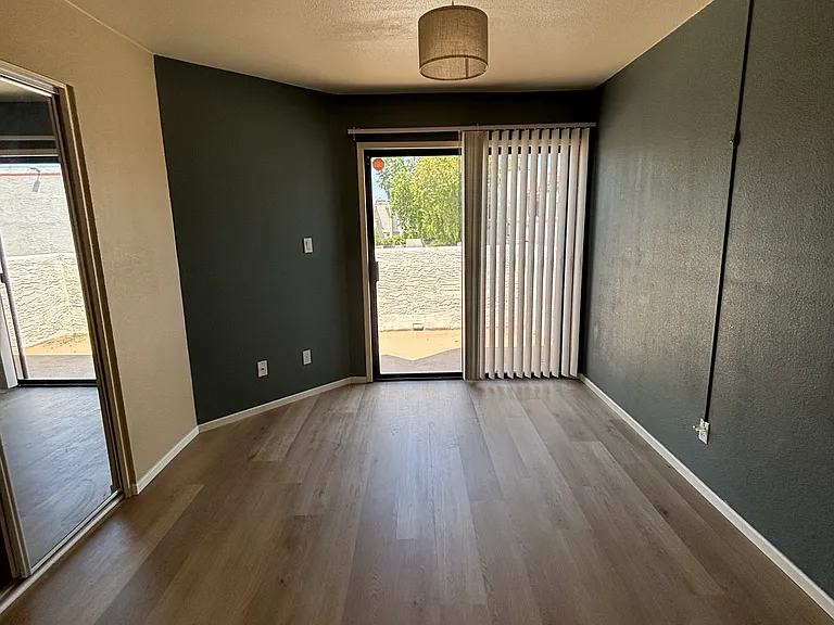 835 N Granite Reef Rd #11 — Photo 16