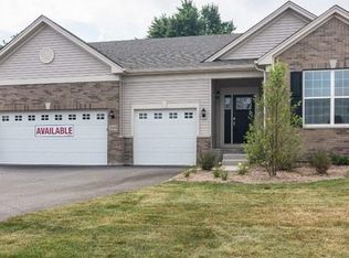 3109 Manchester Dr, Montgomery, IL