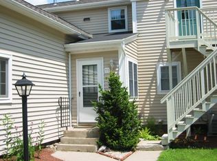 22 High St APT 11, Amherst, MA 01002