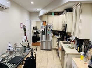 3115 41st St APT 1L, Astoria, NY 11103