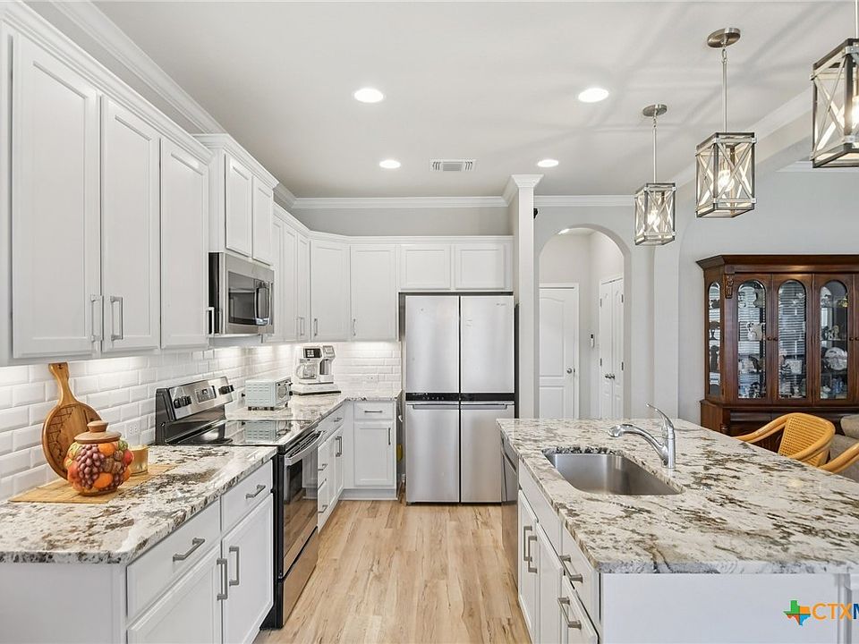 1st image of 7316 Caladium Dr