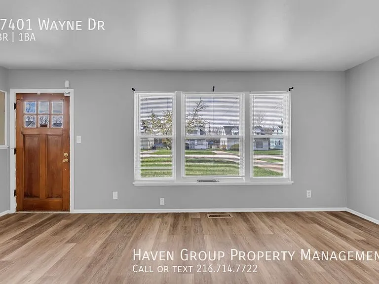 17401 Wayne Dr — Photo 3