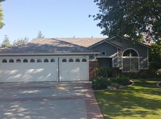10004 Balvanera Ave, Bakersfield, CA 93312