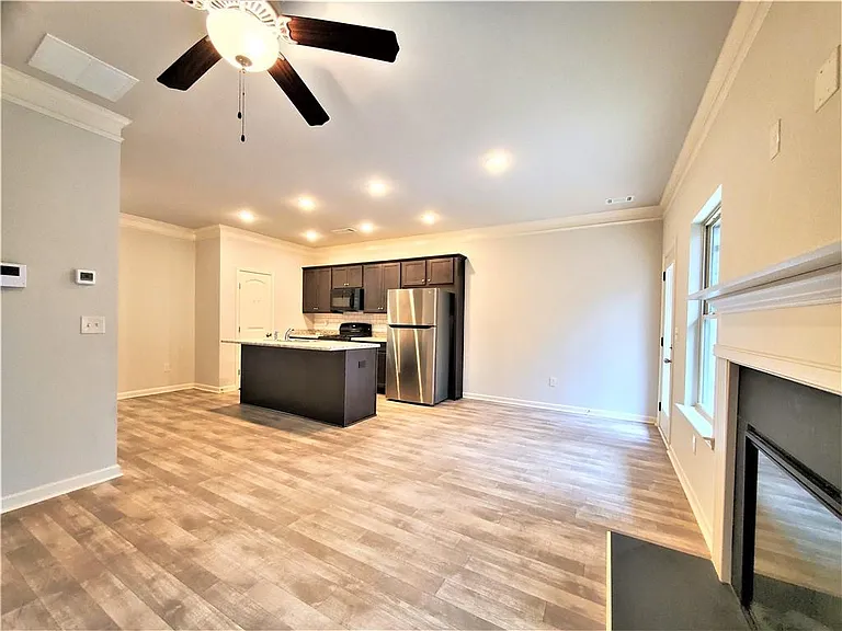 349 Turtle Creek Dr — Photo 8