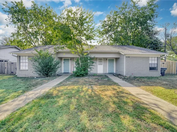 602-604 W Ridge Dr, College Station, TX 77845