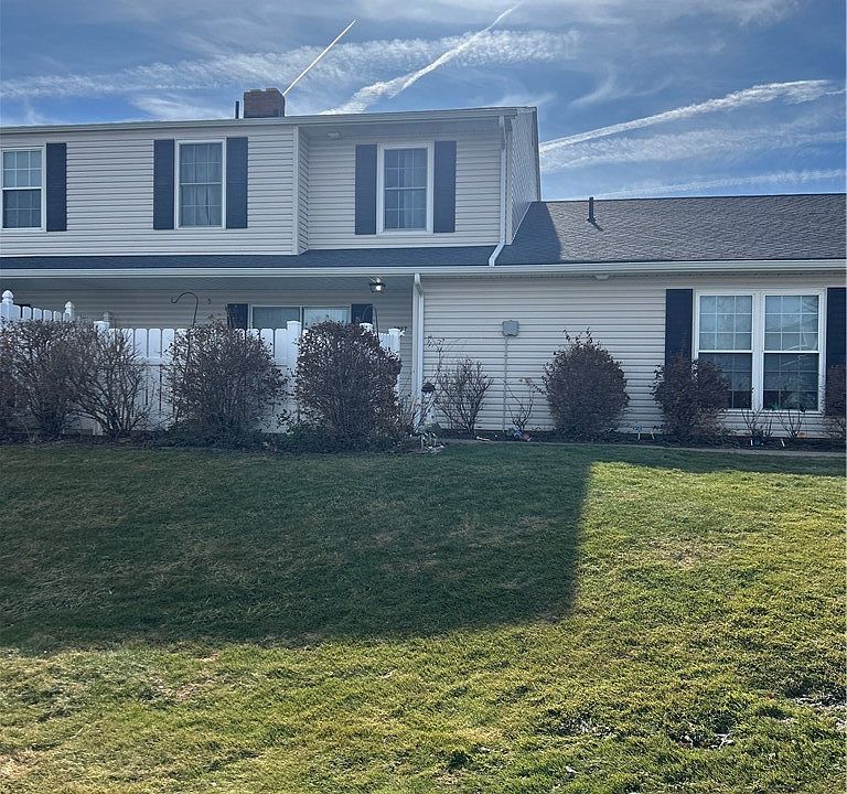 1st image of 6857 Beacon Dr #63-B