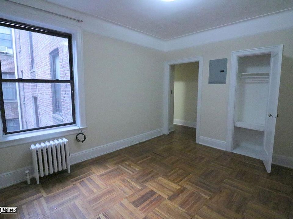1st image of 2818 42nd St APT 1B