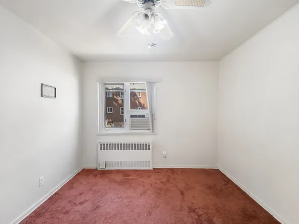 226-29 Manor Road image 15 of 19