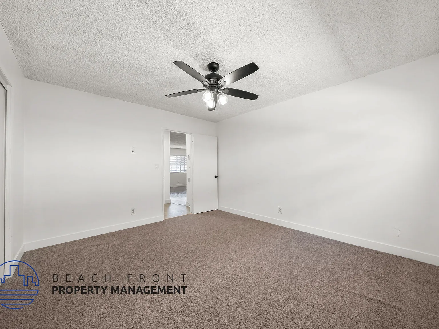 13614 Cordary Ave. — Photo 1