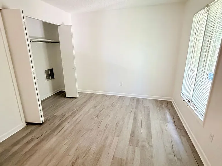 134 Colony Dr — Photo 12