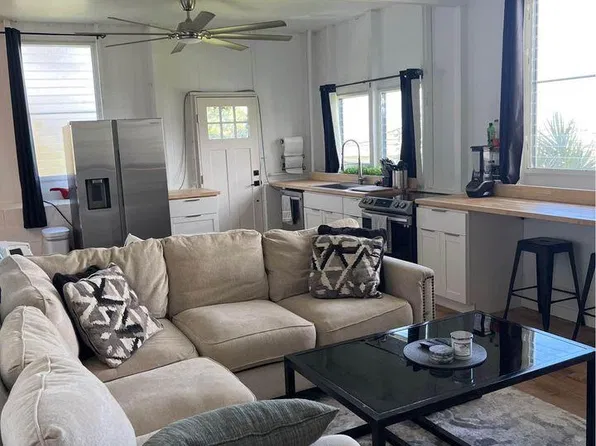1748 Skyline Dr, Honolulu, HI 96817
