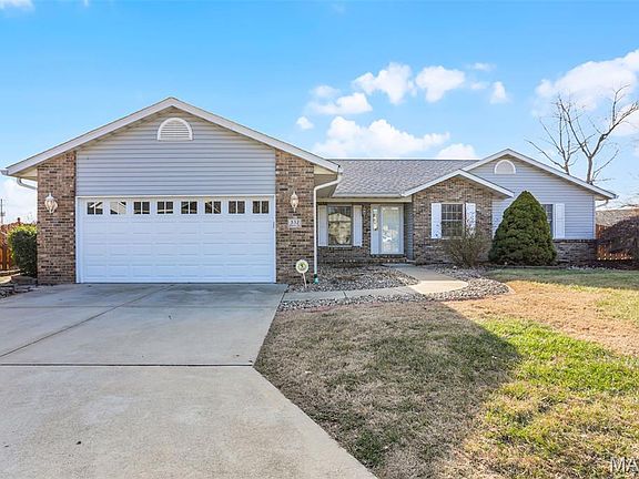 2nd image of 332 Meadow Dr