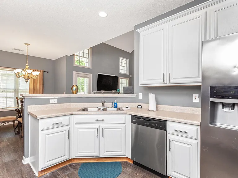 Shannon Oak Dr — Photo 12