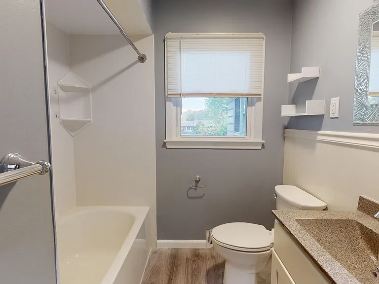 13686 Harper Rd — Photo 6