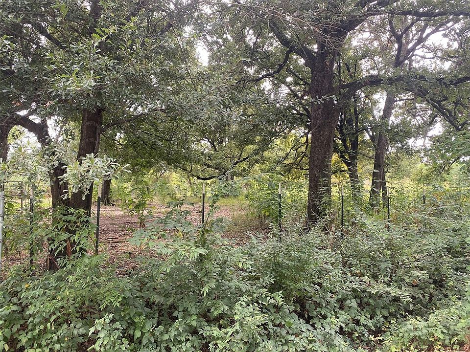 2nd image of Goldwater Rd