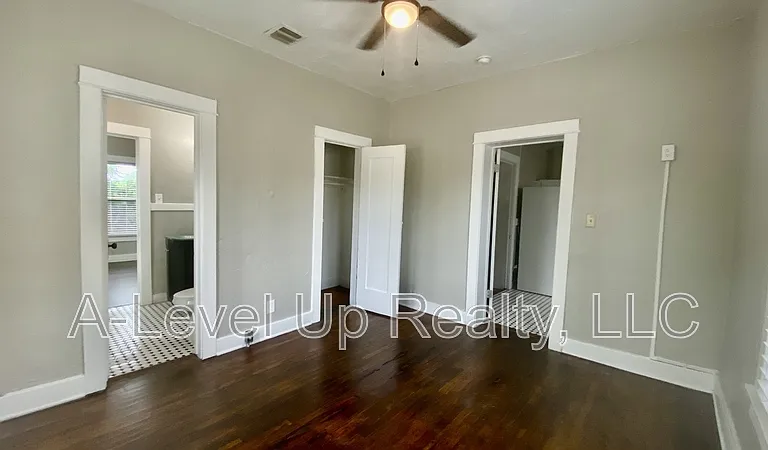 302 N Euclid Ave #1 — Photo 17