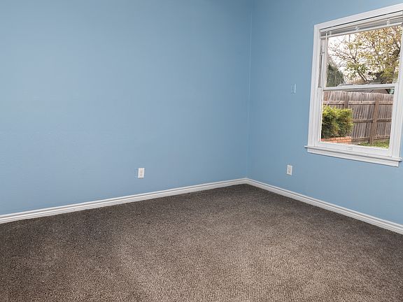 2nd image of 125 Bonita Ave