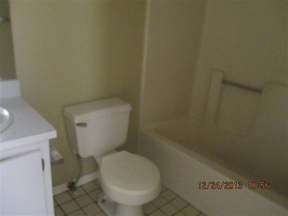 4th image of 235 San Remo Blvd