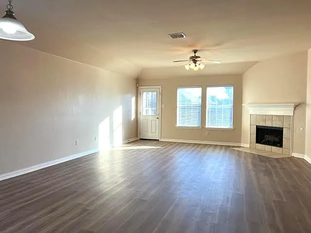 8405 Shasta Dr — Photo 13
