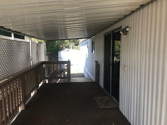 2nd image of 1632 Alder Cir