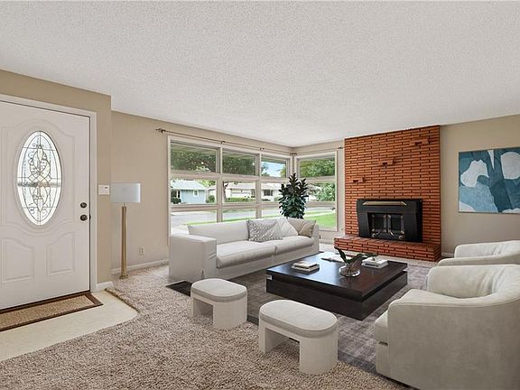 2nd image of 2619 Wyoming Ave
