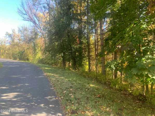 L11.2 Millard Road, Melrose, NY 12121