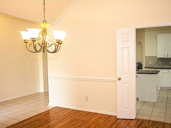 5th image of 12618 Aubreywood Ln