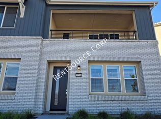 27231 W Coyote Bush Ct, Stevenson Ranch, CA 91381