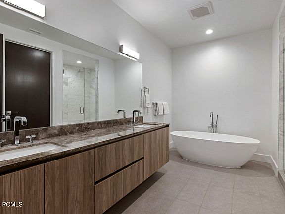 5th image of 2752 W High Mountain Rd #306