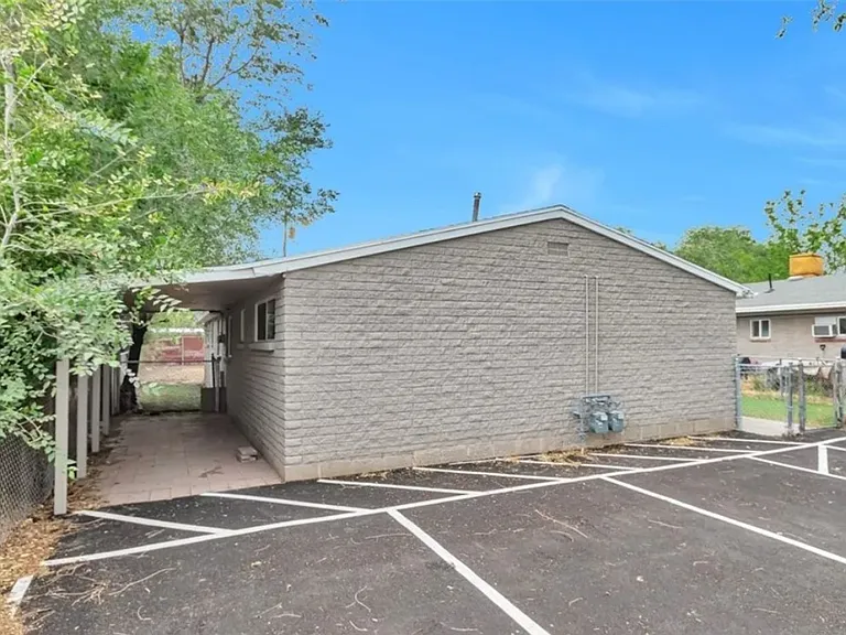 2650 S 8990 W — Photo 23