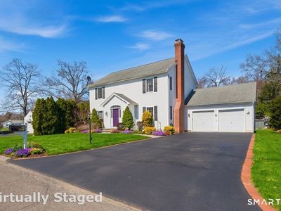 5 Arrowhead Road, Trumbull, CT, 06611