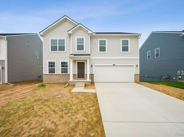 387 Edge Brk, Holly, MI 48442