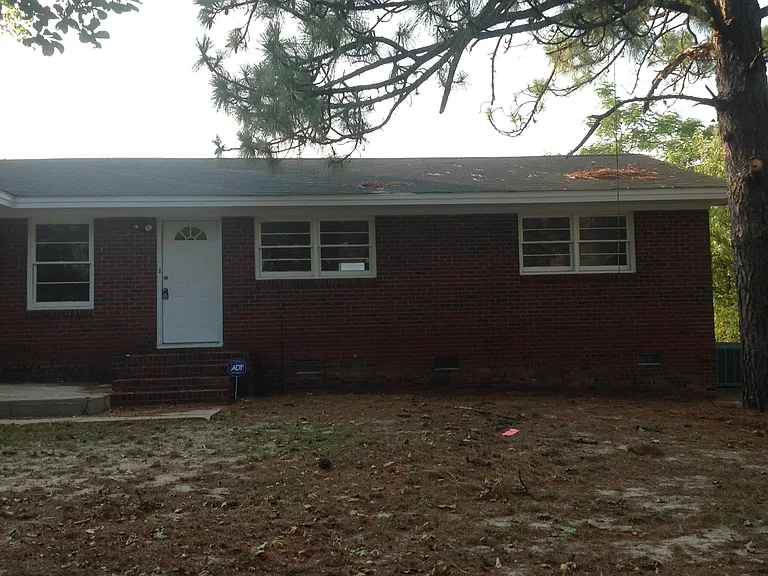 1403 Faye Ave — Photo 9