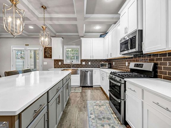 3rd image of 316 Baylee Ridge Cir