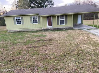 629 Luray Ave, Henderson, TN 38340