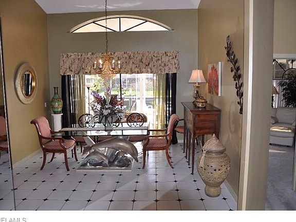 5th image of 5301 SW 11th Ave