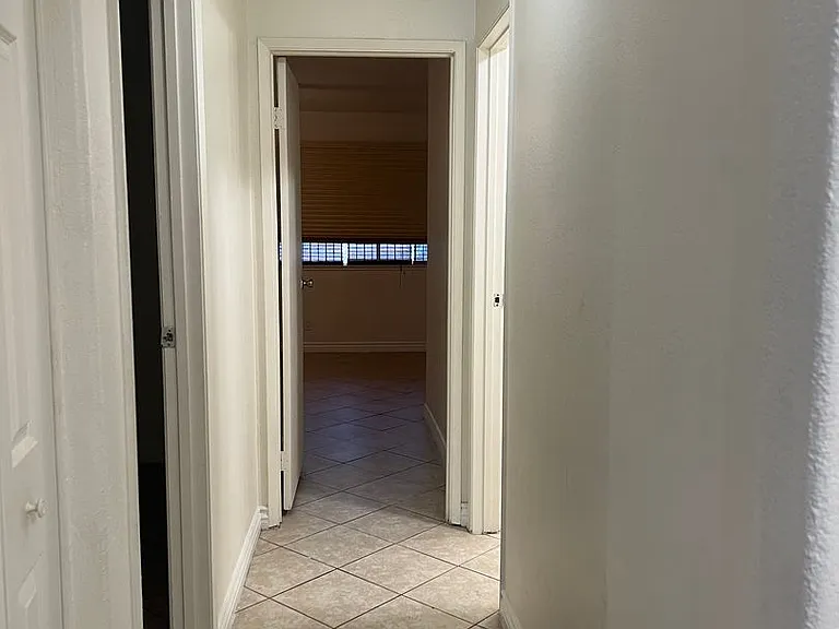 2568 Paradise Village Way — Photo 11