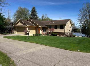 885 S M 88 Hwy, Bellaire, MI 49615