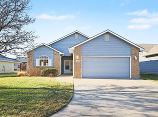 13117 W Hunters View St, Wichita, KS 67235