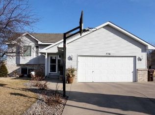 736 Countryside Rd, Waconia, MN 55387